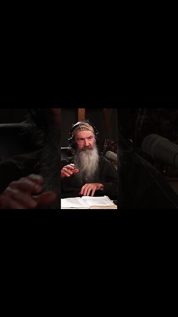 Phil Robertson & Miss Kay's Adorable Good-Night Ritual