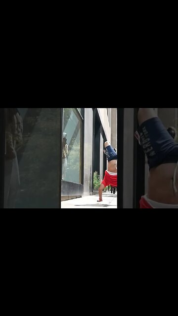 Frauditor Ely the Sissy Guy Makes Fool of Himself in NYC! #shorts