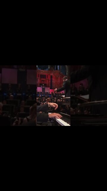 Rachmaninoff: The Beautiful 18th Variation #classicalmusic