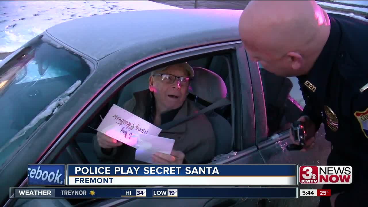 Fremont Police play secret Santa