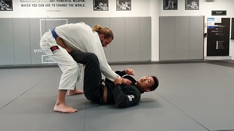 Collar & Sleeve Guard - Quick Armbar