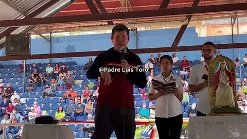 Y les dijo: «Vayan por todo el mundo y prediquen el evangelio a toda criatura. Padre Luis Toro.