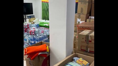 1.- VOX llena dos vehículos de ayuda humanitaria desde Tarragona para damnificados de la Dana