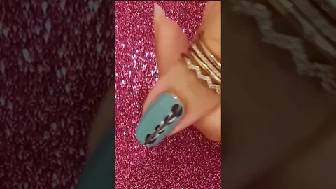 easy nail art #mehsimcreations #ytshorts #nails #shortvideo #nailart #shortsfeed