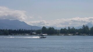 Takeoff at Lakehood Seaplane Base