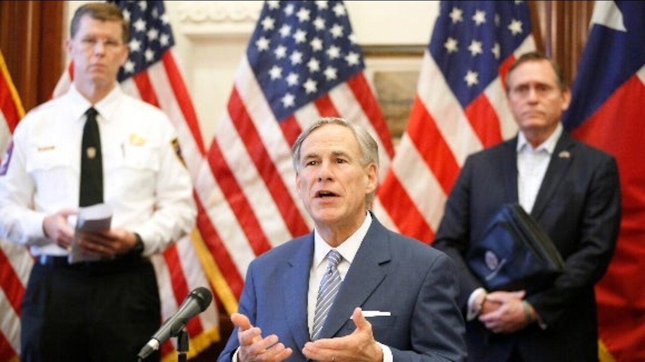 Texas Governor Sends ‘Steel Wall’ of Cars to Block Illegal Immigrants at Border