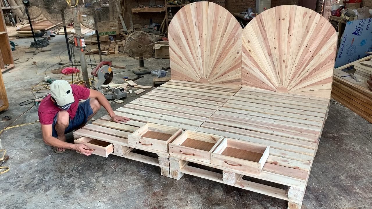 DIY - Amazing How To build A King Size pallet Bed Extremely Simple and Beautiful Woodworking