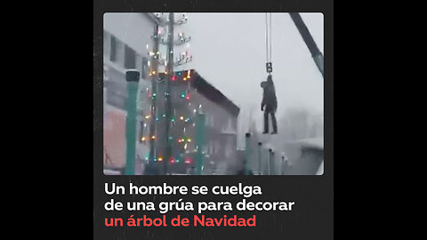 Cuando no hay escalera o andamios, pero sí una grúa y empeño