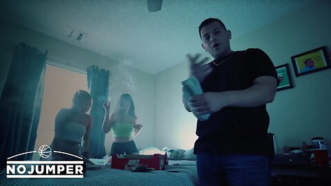 Johnny Mo Feat. AyeWey - Million Roses (Official Music Video)
