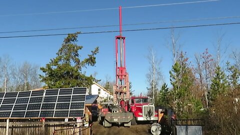 Äva's new water well being drilled