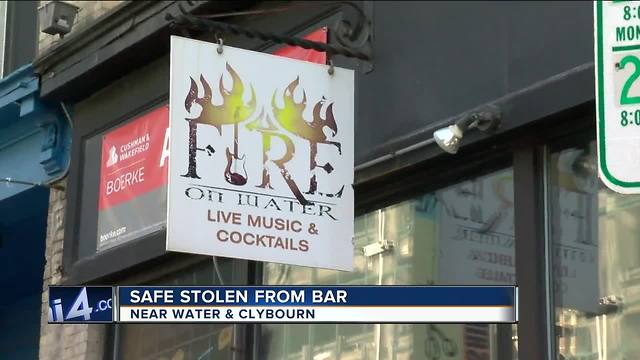 Thief steals entire safe from local bar