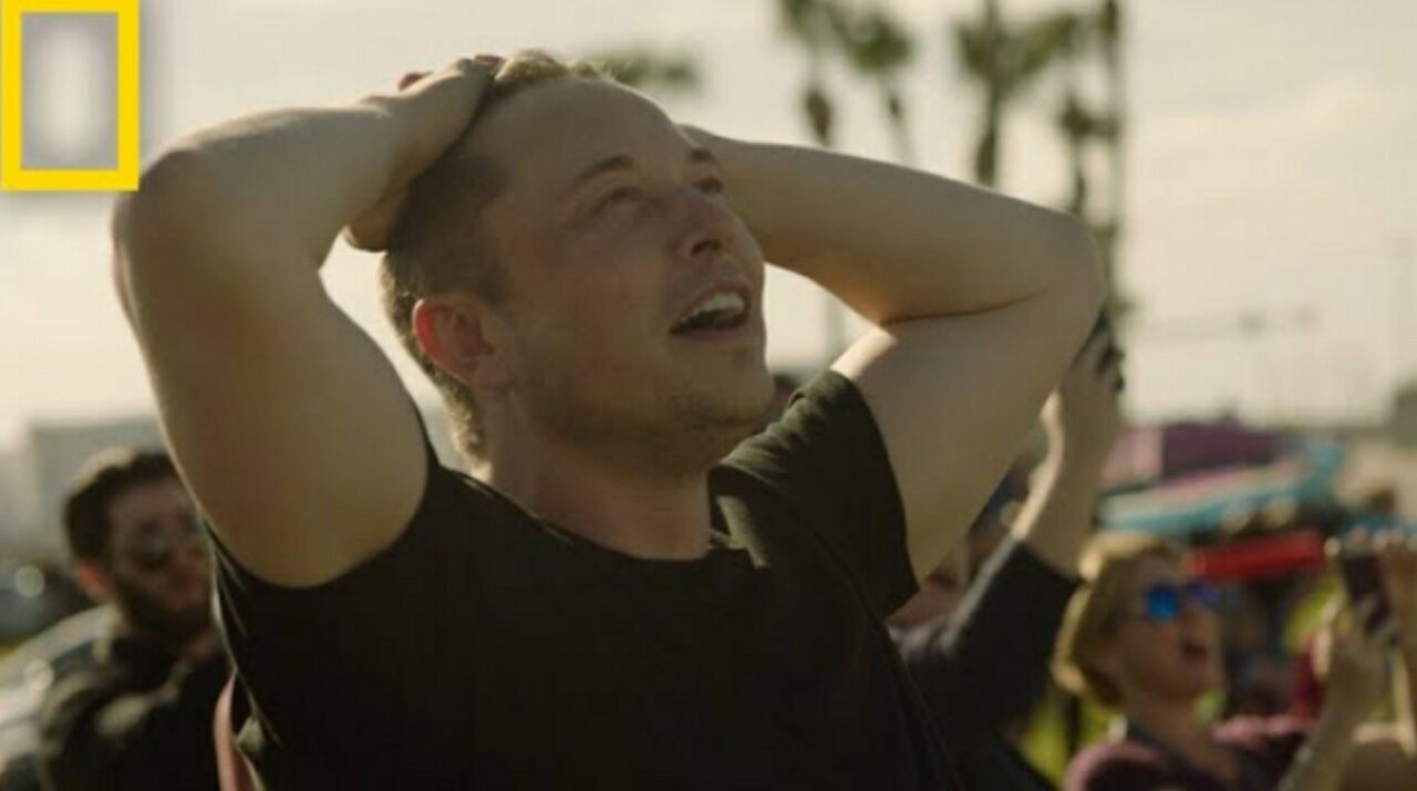 Behind-the-Scenes_ See How Elon Musk Celebrated the Falcon Heavy Launch _ National Geographic.mp4