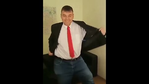 Таксиметровият шофьор Емил Янков влиза в парламента