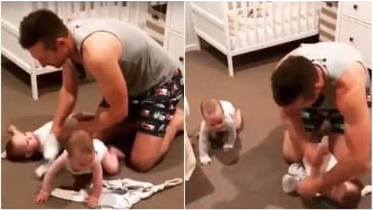 双子の赤ちゃんをベッドで寝かしつける戦い