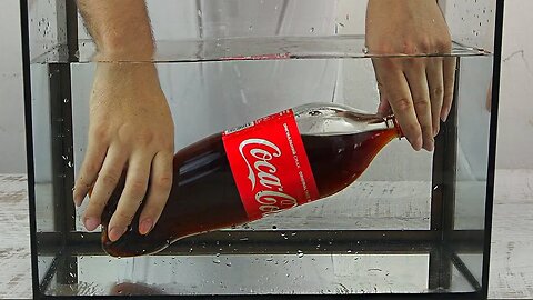 EXPERIMENT OPENING COCA COLA UNDERWATER / NEW !