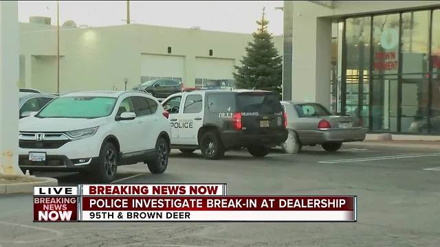 Milwaukee police investigating overnight break-in at Russ Darrow car dealership