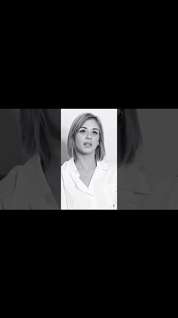 Paige explains the way she approaches modeling as an art