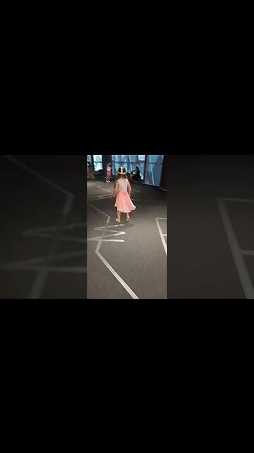 tiktok:unreal.md 🎮👾🕹️ #vr #vrclub #virtualreality #unrealvr #moldova #chisinau #vrarena 🖤 @unrealmd