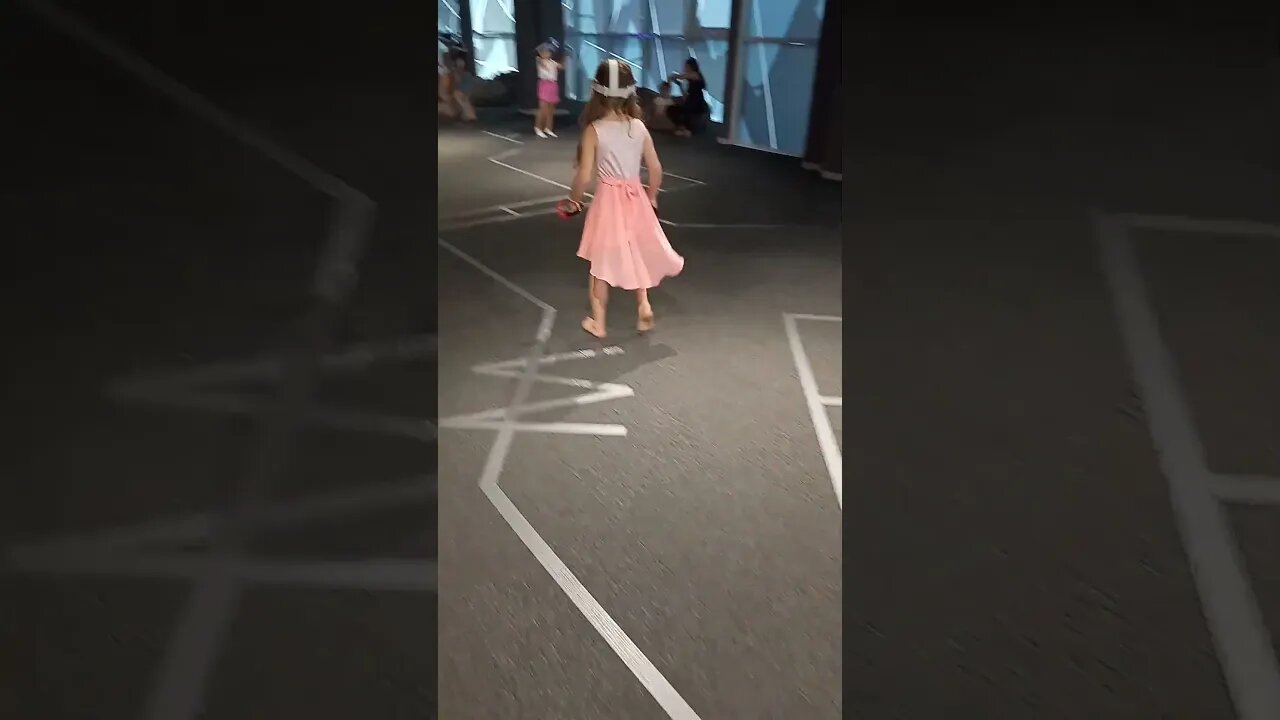 tiktok:unreal.md 🎮👾🕹️ #vr #vrclub #virtualreality #unrealvr #moldova #chisinau #vrarena 🖤 @unrealmd