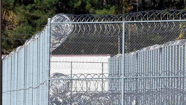 Report: Majority Of Immigrants In Federal Custody Are In US Illegally