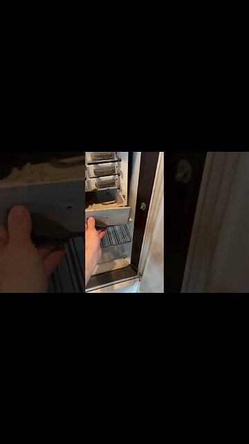 Making ice in the 1950s was a struggle