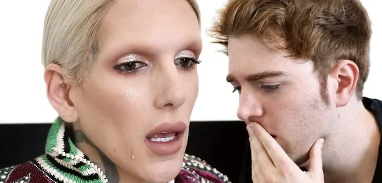 Mind blowing conspiracy theories with JEFFREE STAR 👀