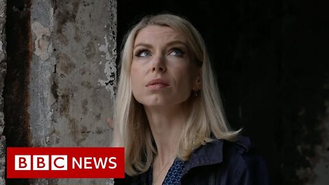 98BBC_journalist_returns_to_bombed_home_in_Kyiv,_Ukraine_-_98BBC_