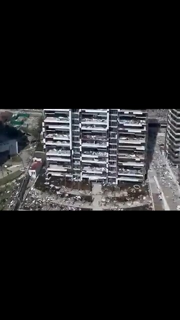 AN ARIAL VIEW OF THE DEVASTATION IN ACAPULCO MEXICO