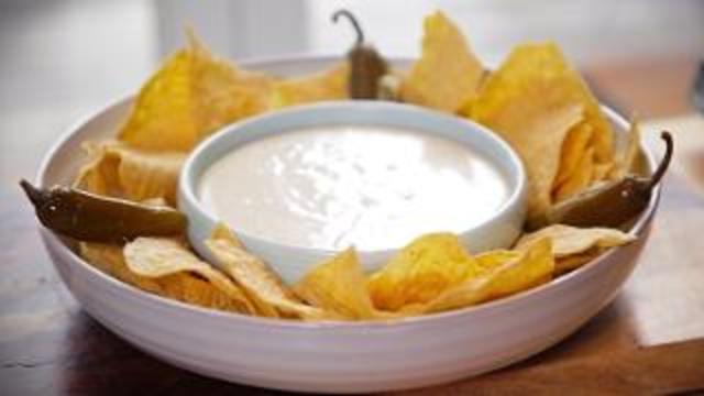 Nachos with Homemade Cheese Dip