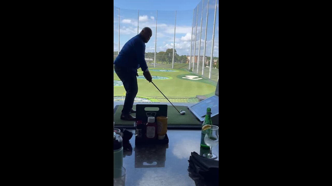 A little Top golf action