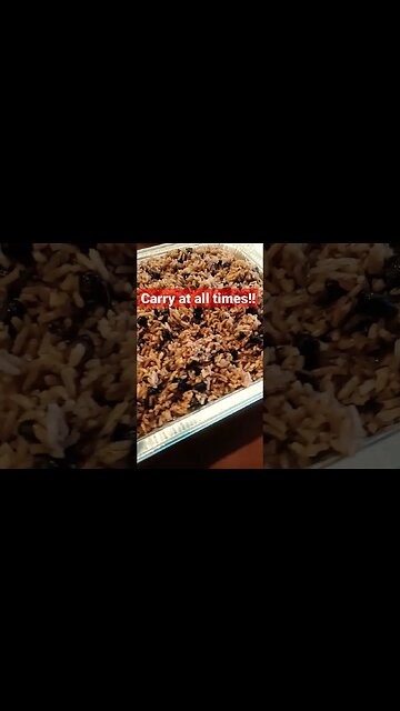 I'm the only chef! gun on my waist spoons in my hand . #tips #top #canik #shorts