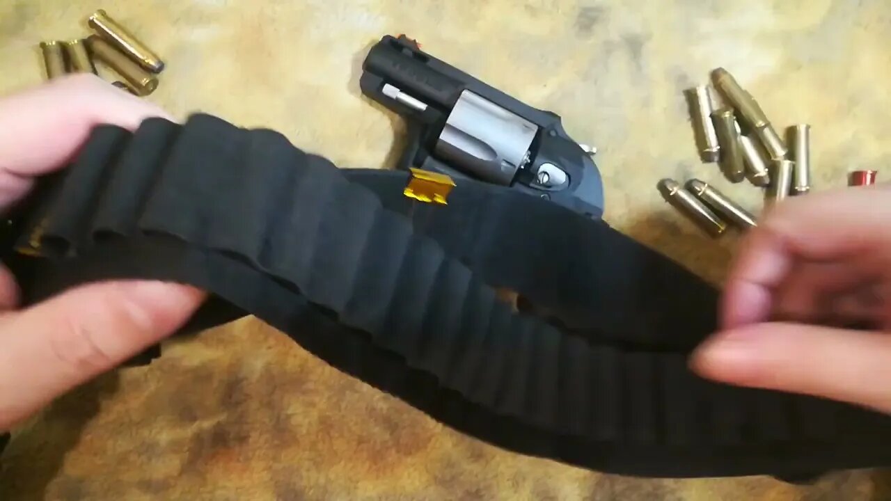 revolver - wrist reload concept # 1