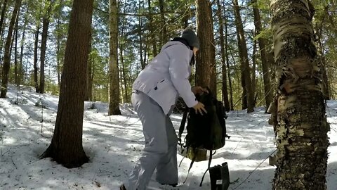 Solo Winter Bushcraft: Overnight in an Elevated Shelter-4