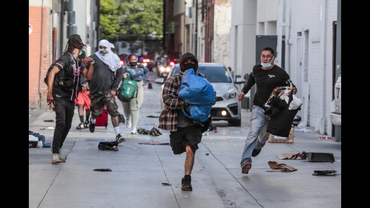 WOULD THE CCP BE SO NICE TO CRIMINALS?🤔