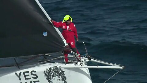 Vendee Globe On Boat Report Day 6 Jean LeCam leads, Malizia, Paprec, Bureau Vallee, L'Occitane more