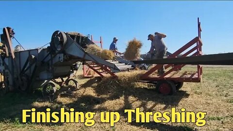 Lake Region Threshers Show - Finishing up Threshing