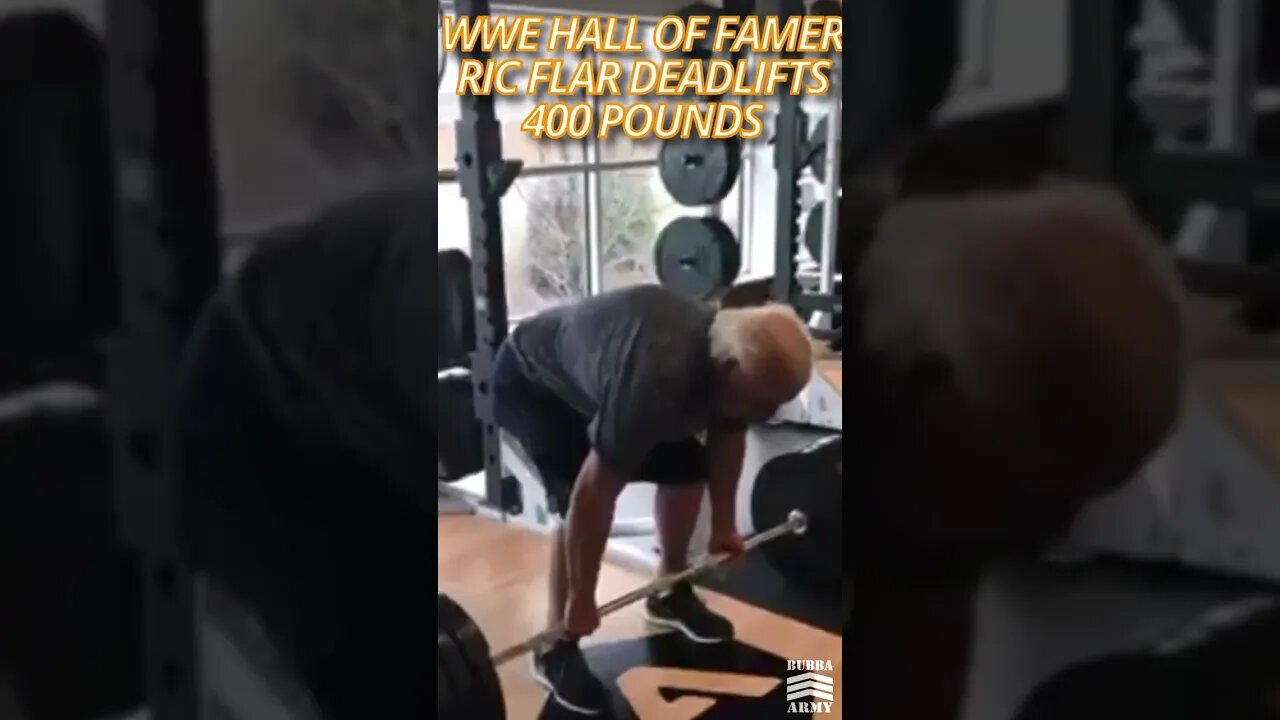 WWE Hall of Famer Ric Flair Deadlifts 400 POUNDS! - #Shorts