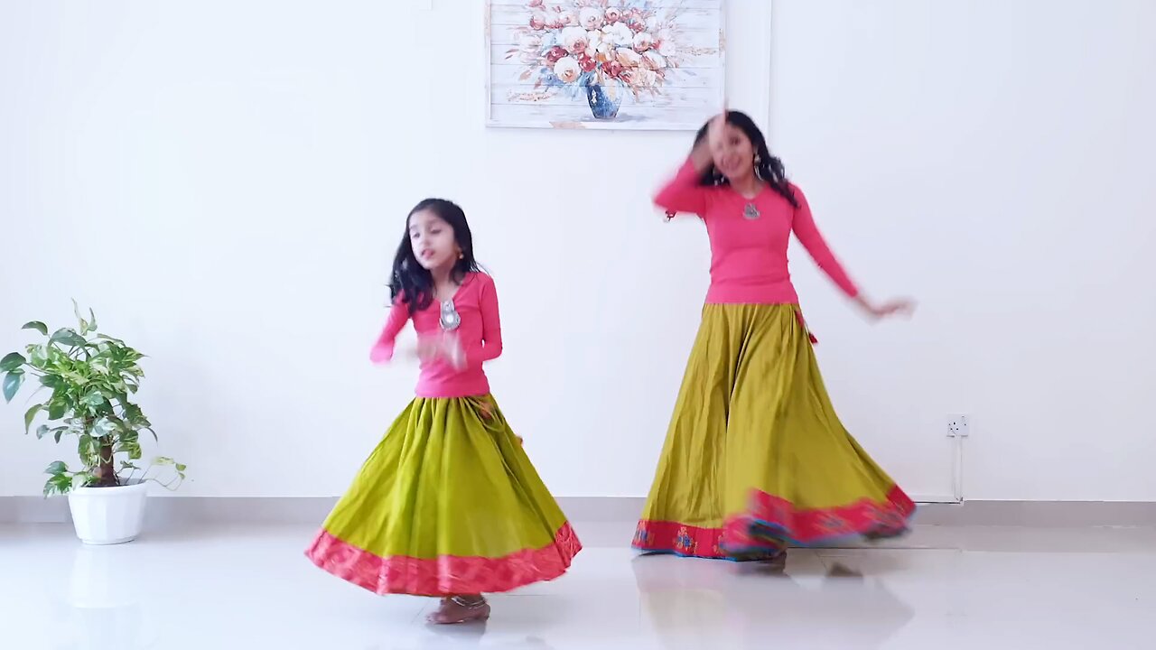 Maine payal hai chankai| Mom Daughter Dance