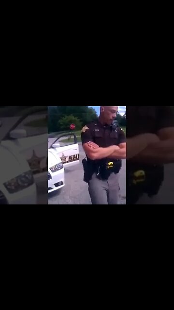 TYRANT COP ILLEGAL DETAINMENT ON SIDE OF ROAD