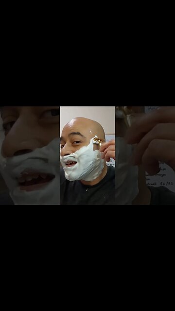 ASMR BATTLE OF THE SLANTS Fatip Slant OC VS Parker Semi slant #asmr #shavingproducts #wetshaving #vs