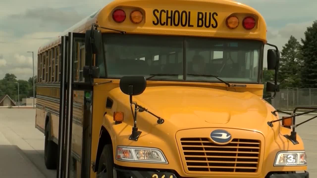 'Slap in the face': Local union upset they don't qualify for Millard's $1,008 stipend for teachers