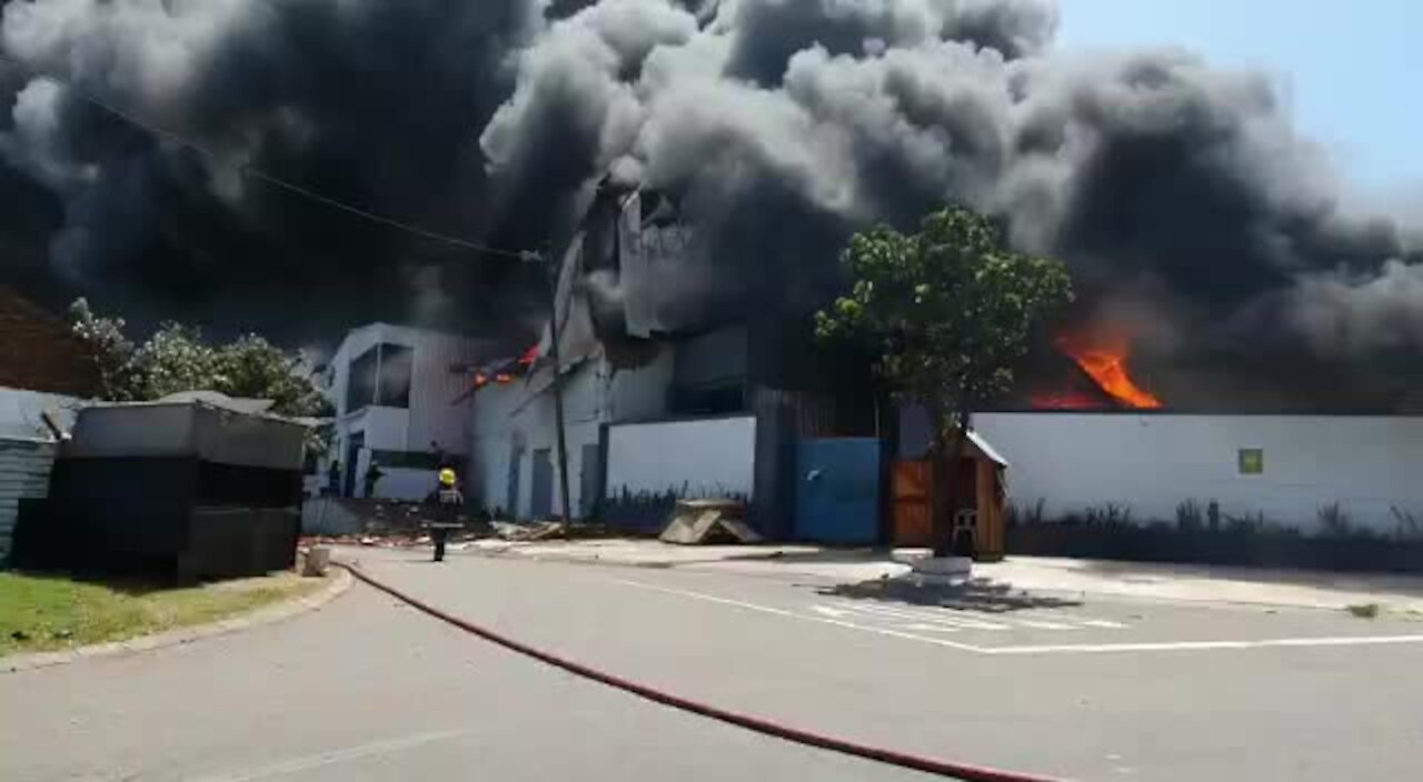 LOOK: Three injured in Jacobs factory fire (Dwo)