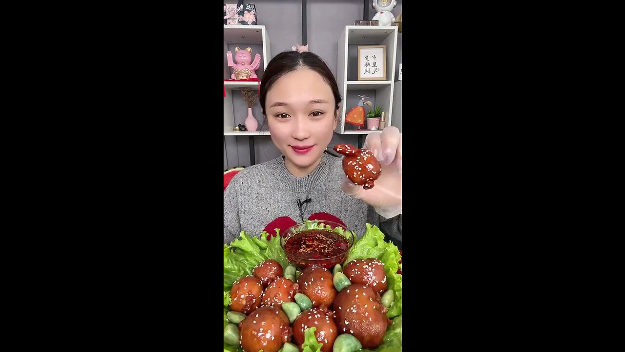 ASMR BLACK BEAN NOODLES, SPICY SEAFOOD, SPICY ENOKI MUSHROOM