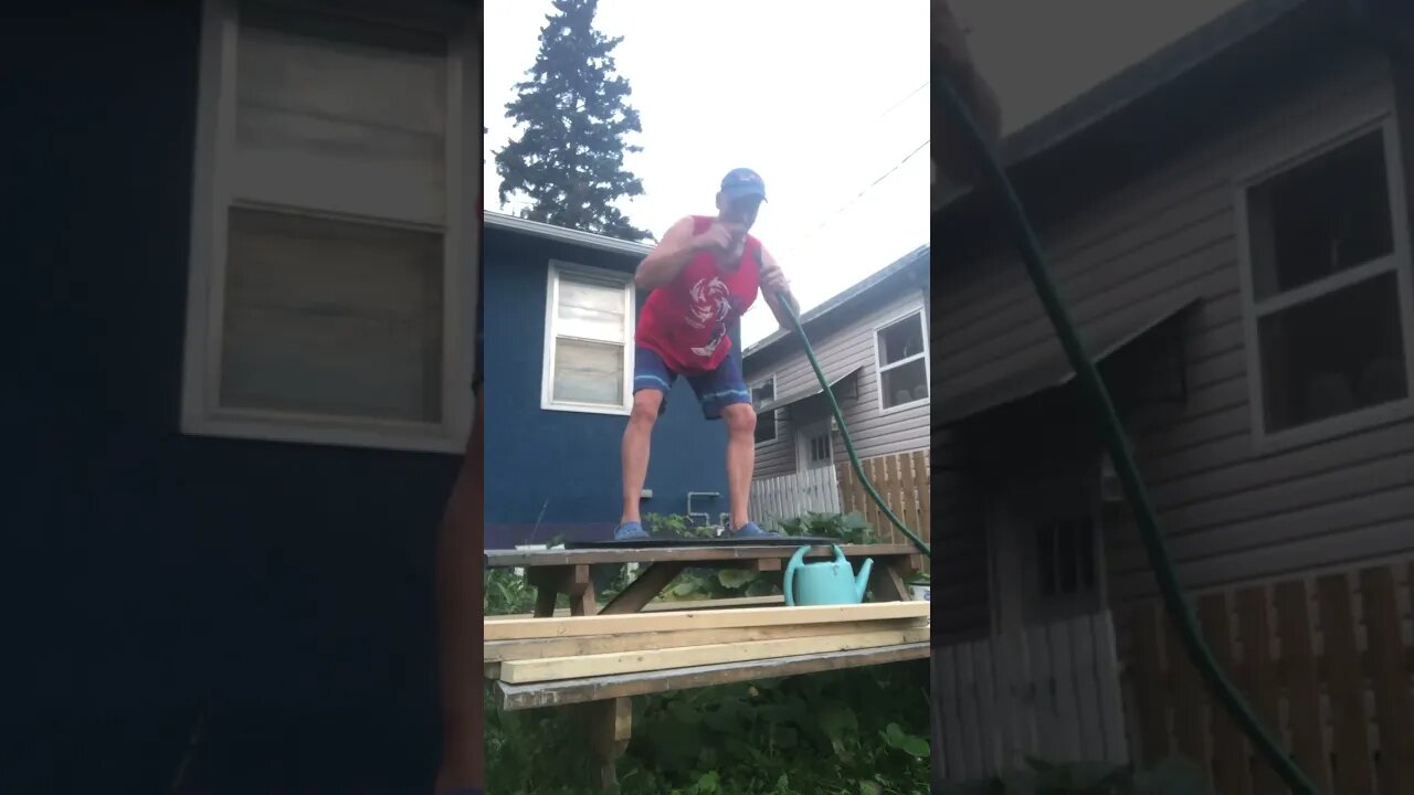 Hot Hoop, cold Shower