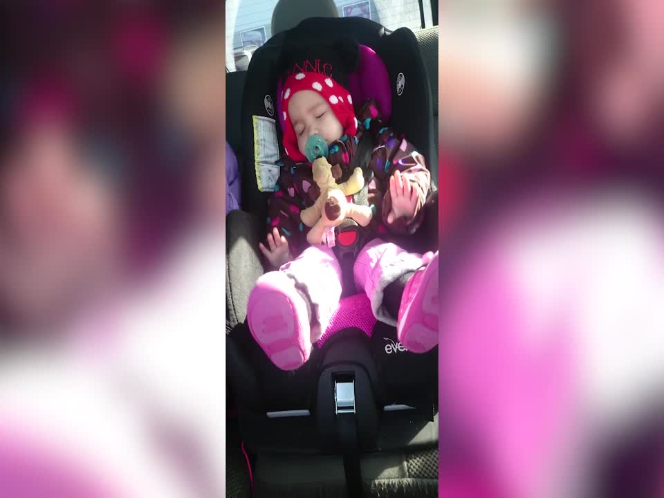 Sleeping Baby Just HAS to Groove to her Favorite Song