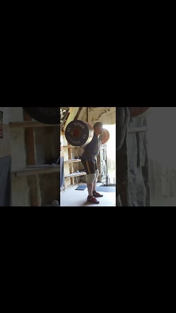 205 kg / 452 lb - Back Squat