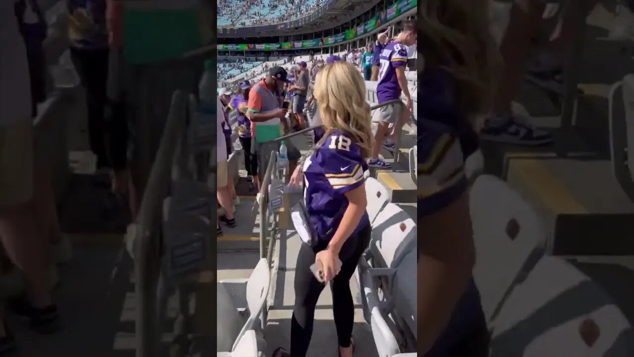 When u thought the SZN was over, and the boys finally pulled off a WIN! 💜 thank god, we needed that.