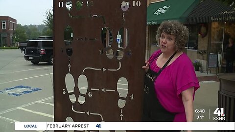 Liberty, Missouri, attempts to attract foot traffic with changing art scene