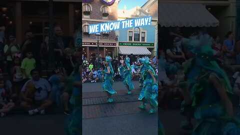 Moana dancers from Magic Happens #disneyland #magichappens #moana #parade