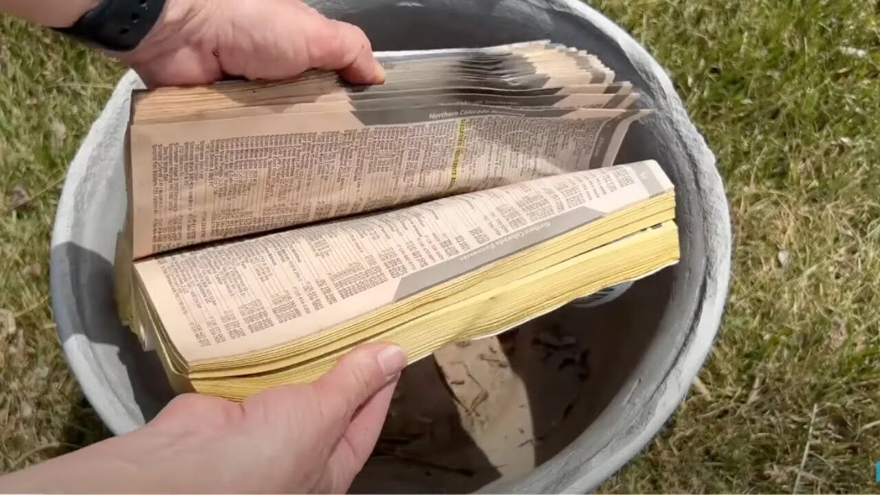 Stick an old phone book into a pot... (BRILLIANT!)